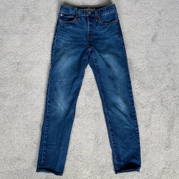 LEVI WEDGIE JEANS (NEW CONDITION) - Picture 3 of 4